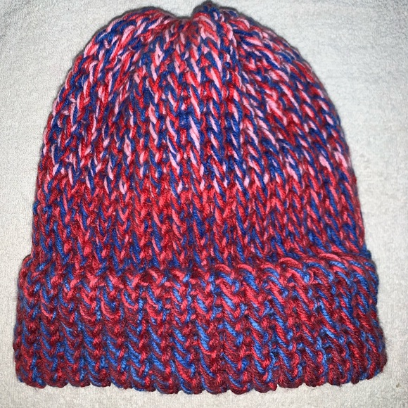 HANDCRAFTED Cozy Crochet Stretchy Hat Made with 3 Skeins of Yarn Soft Stretchy - Picture 1 of 17
